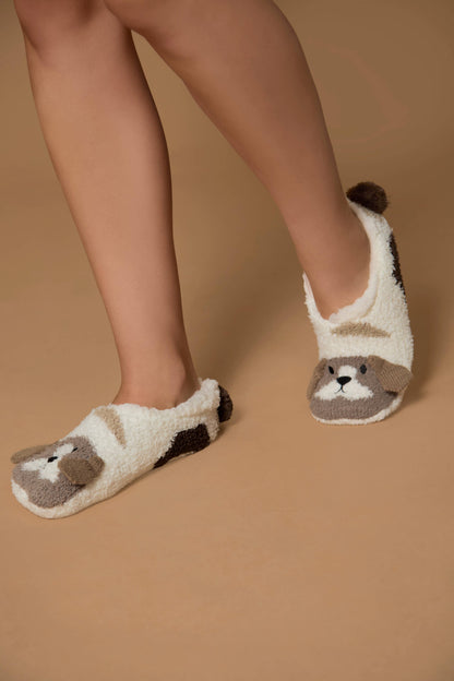 Infinity Classics International Inc. - Women's Puppy Embellished Plush Lined Slippers