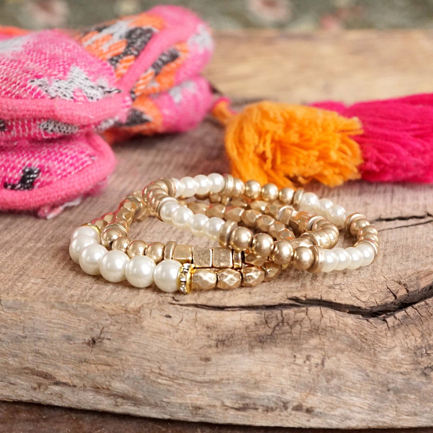 Conjunto de pulsera con perlas y cuentas de oro antiguo