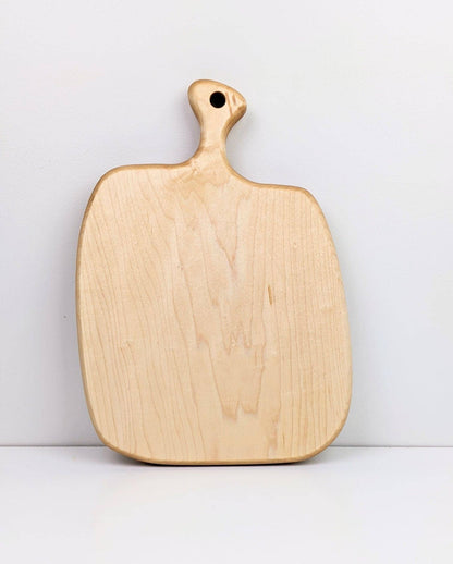 Tabla de embutidos de madera con asa - Redondeada