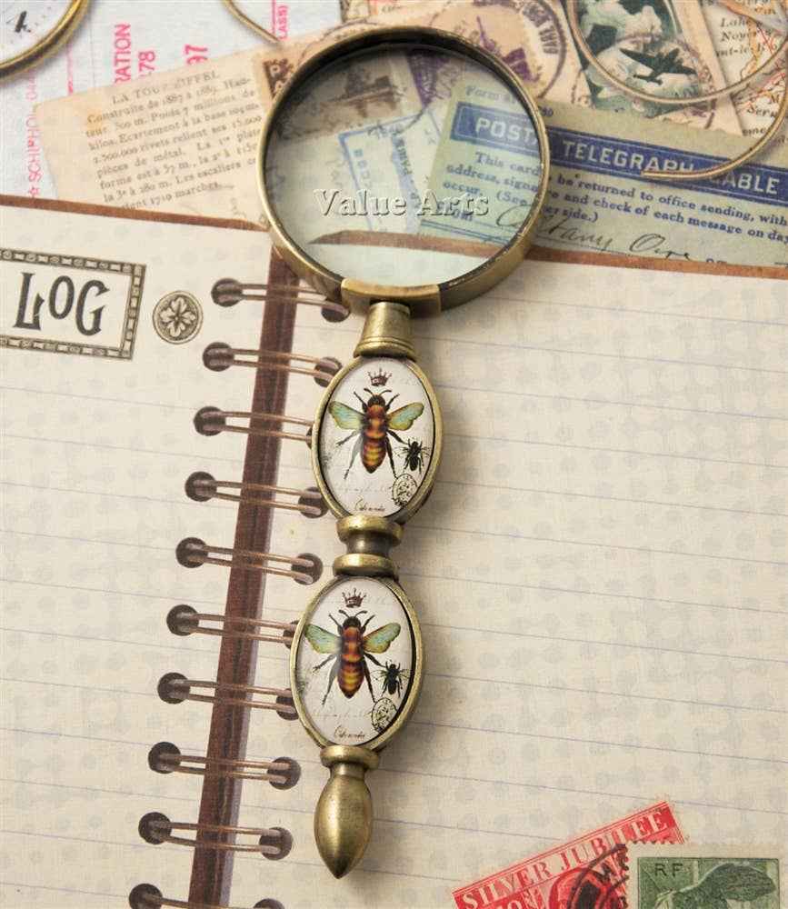 Bumble Bee Magnifier