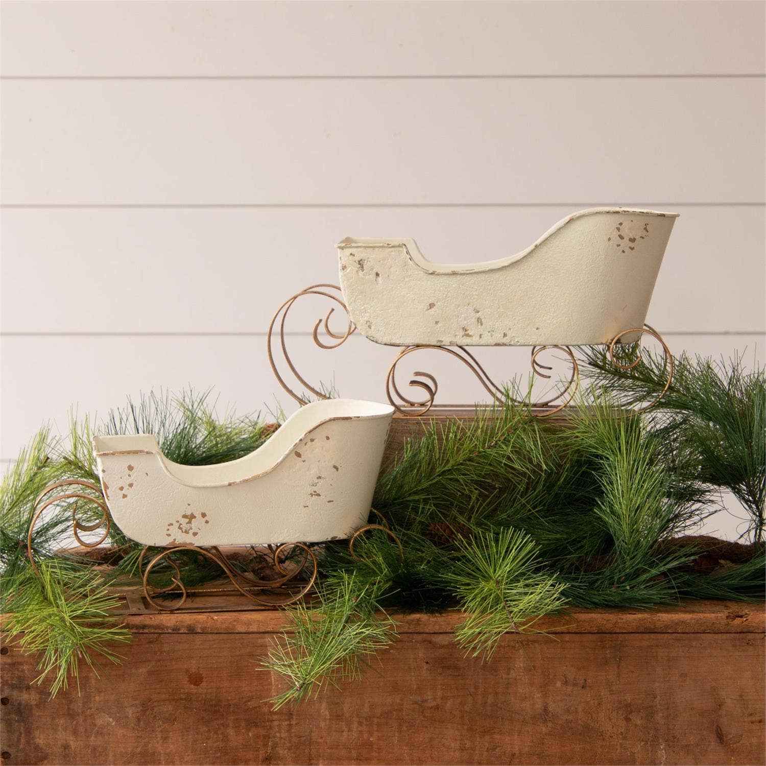 White and Gold Distressed Sleighs (Set Of 02)