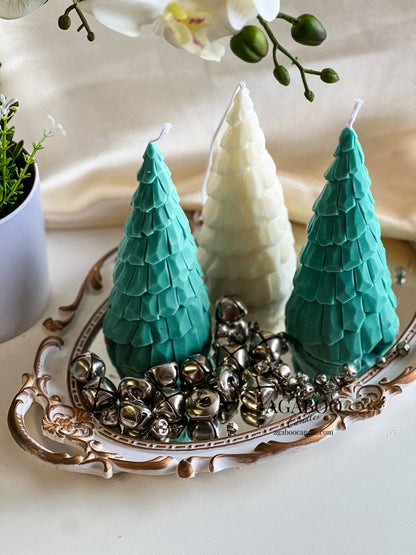 Large Christmas Tree Candle 7x3in