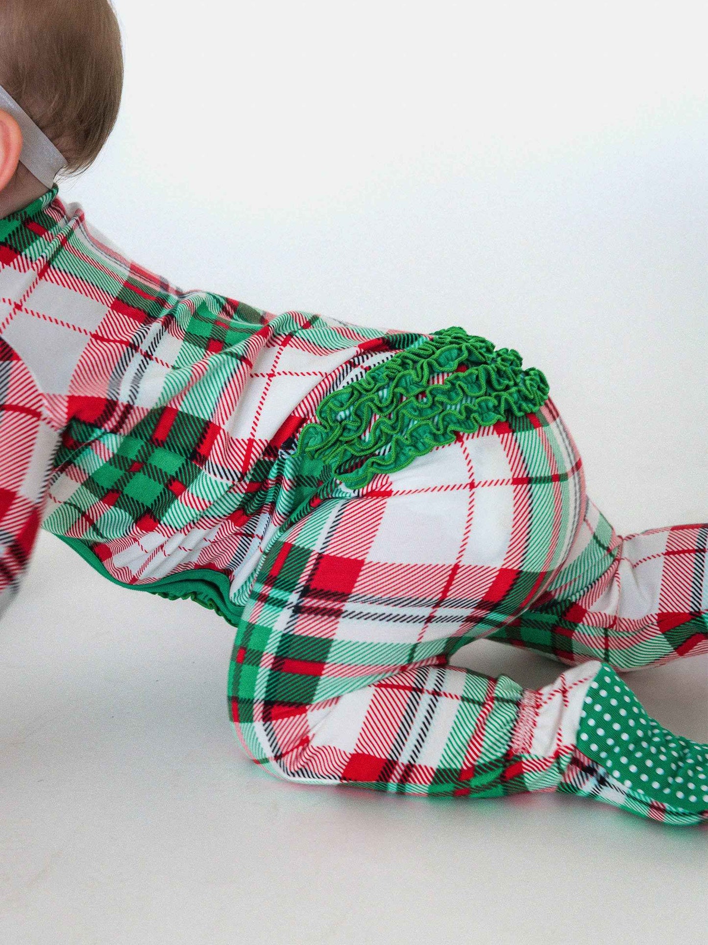 SoftSnooze™ Baby Girls Cotton Modal Dashing Dreams Plaid Footed Ruffle One Piece Pajama: White / 0-3m