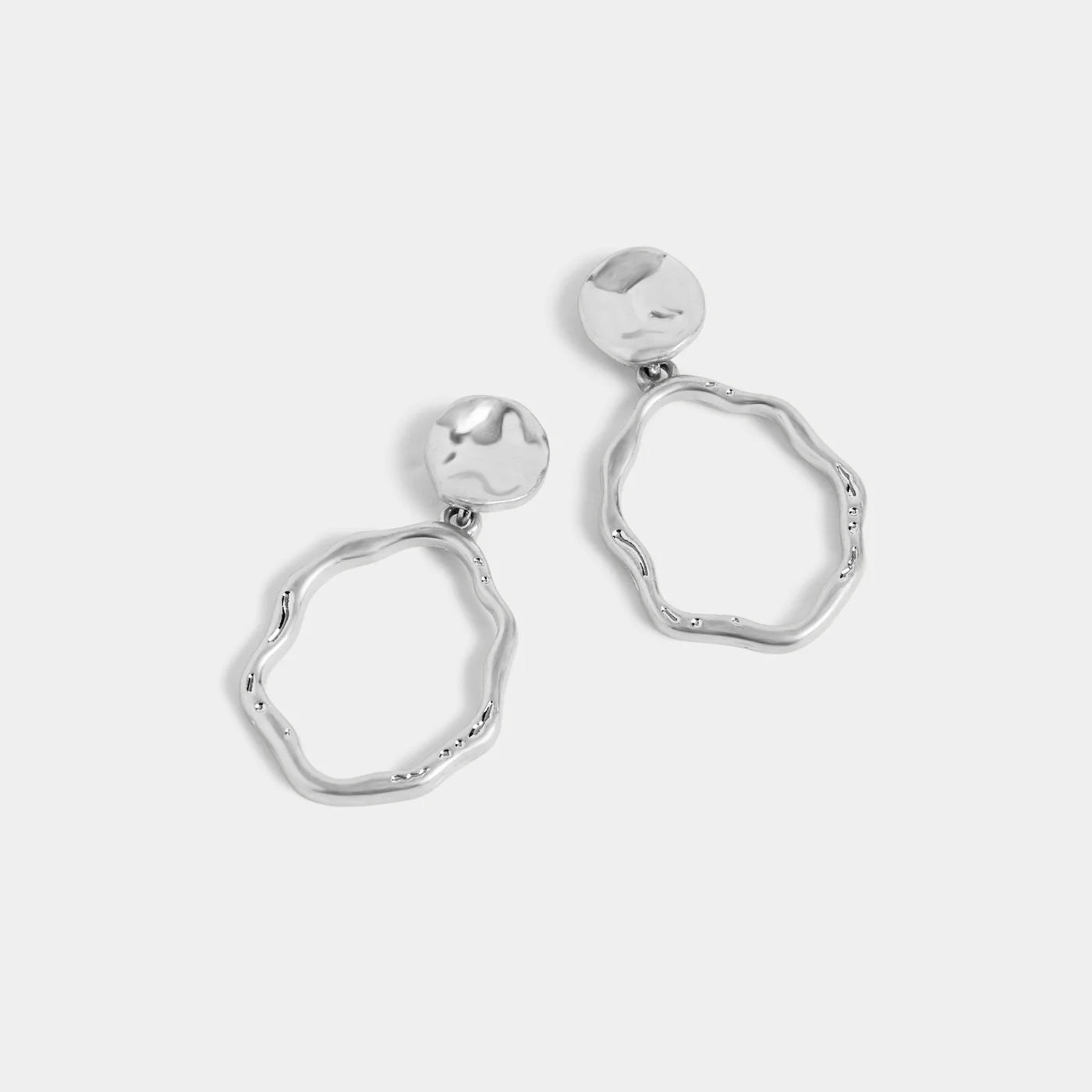 Wavy Hoop w/ Post Earrings