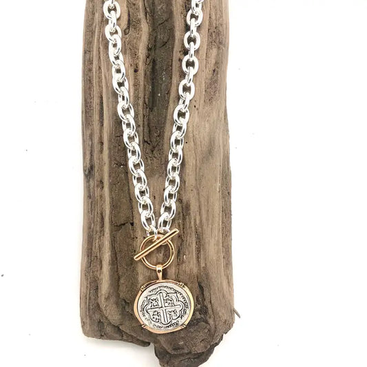 Cross medallion necklace