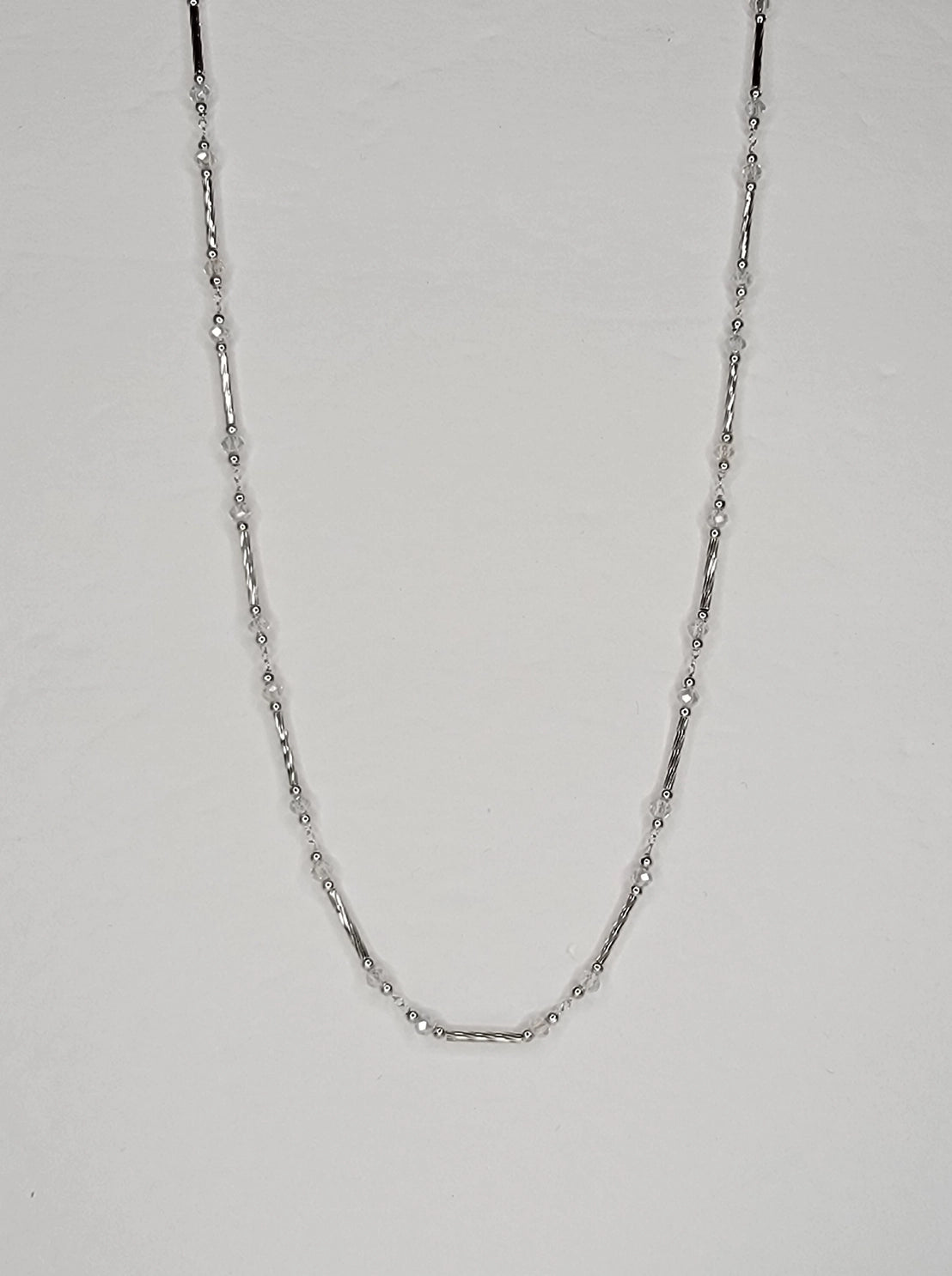 Crystal & Silver Tone Necklace     (58)