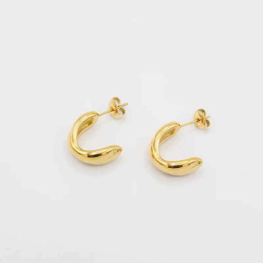 Twist Hoops