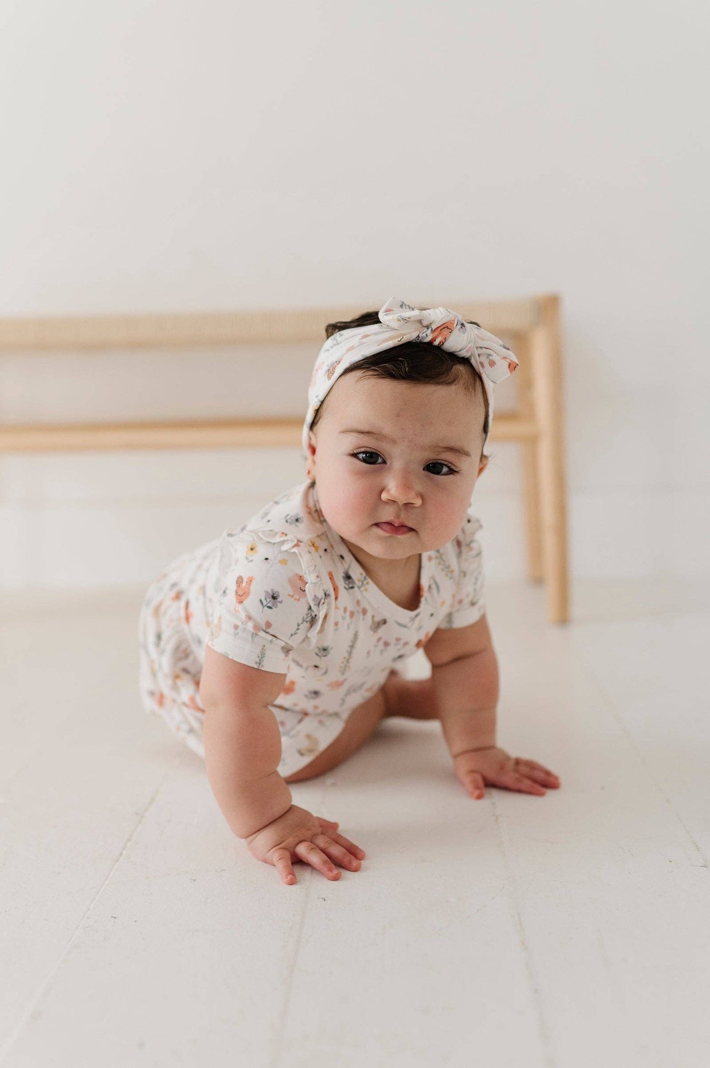 Girl's Short Sleeve Bodysuit Dress Set: Floral Chickens / NB