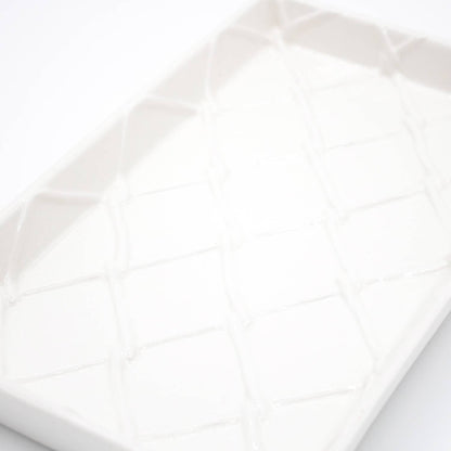 8 Oak Lane - White Textured Soap Dish