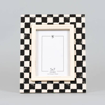 9x11 wood photo frame (5x7pic) CHECK Decor
