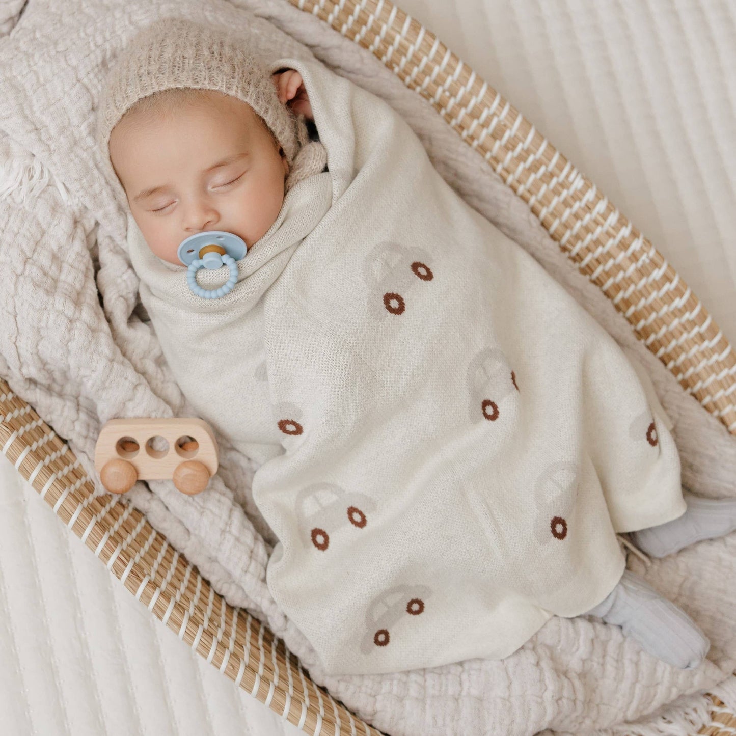 Receiving Swaddle Baby Blanket - Cars: Cream