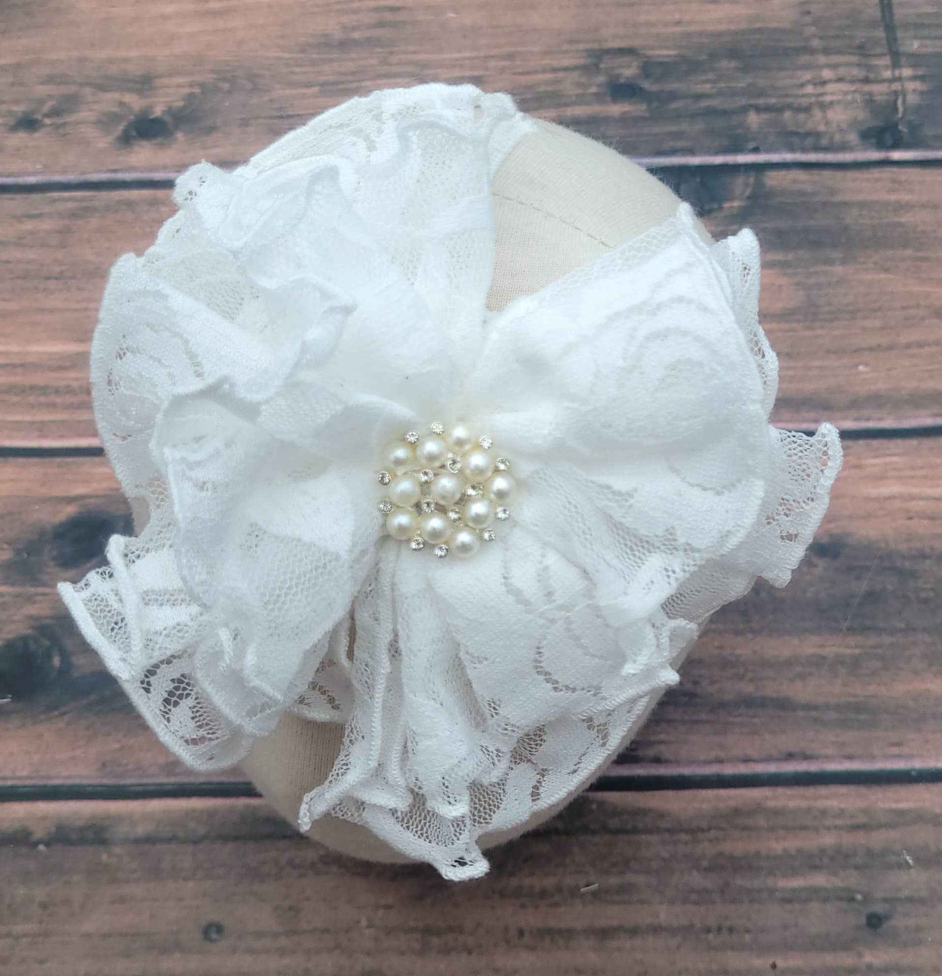 Cuddle Couture - Double ruffle bow 