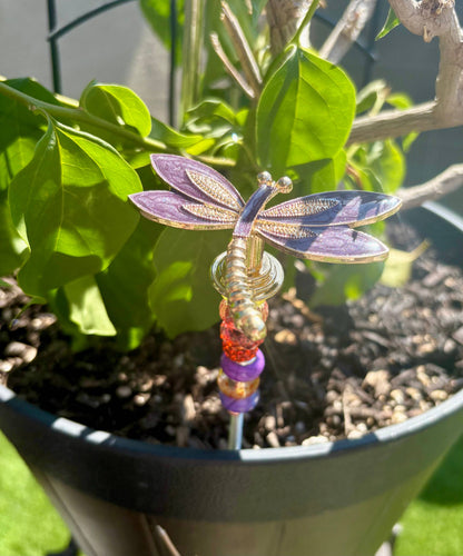 Dragonfly Garden Plant Stakes Beaded: Green / 13 inch