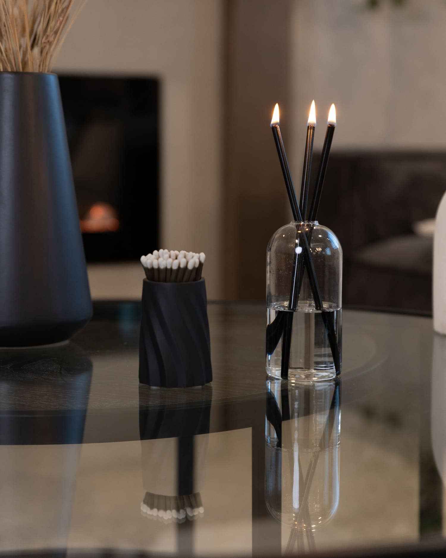 Concrete Safety Match Holder with Matches – Black [x1 Unit]
