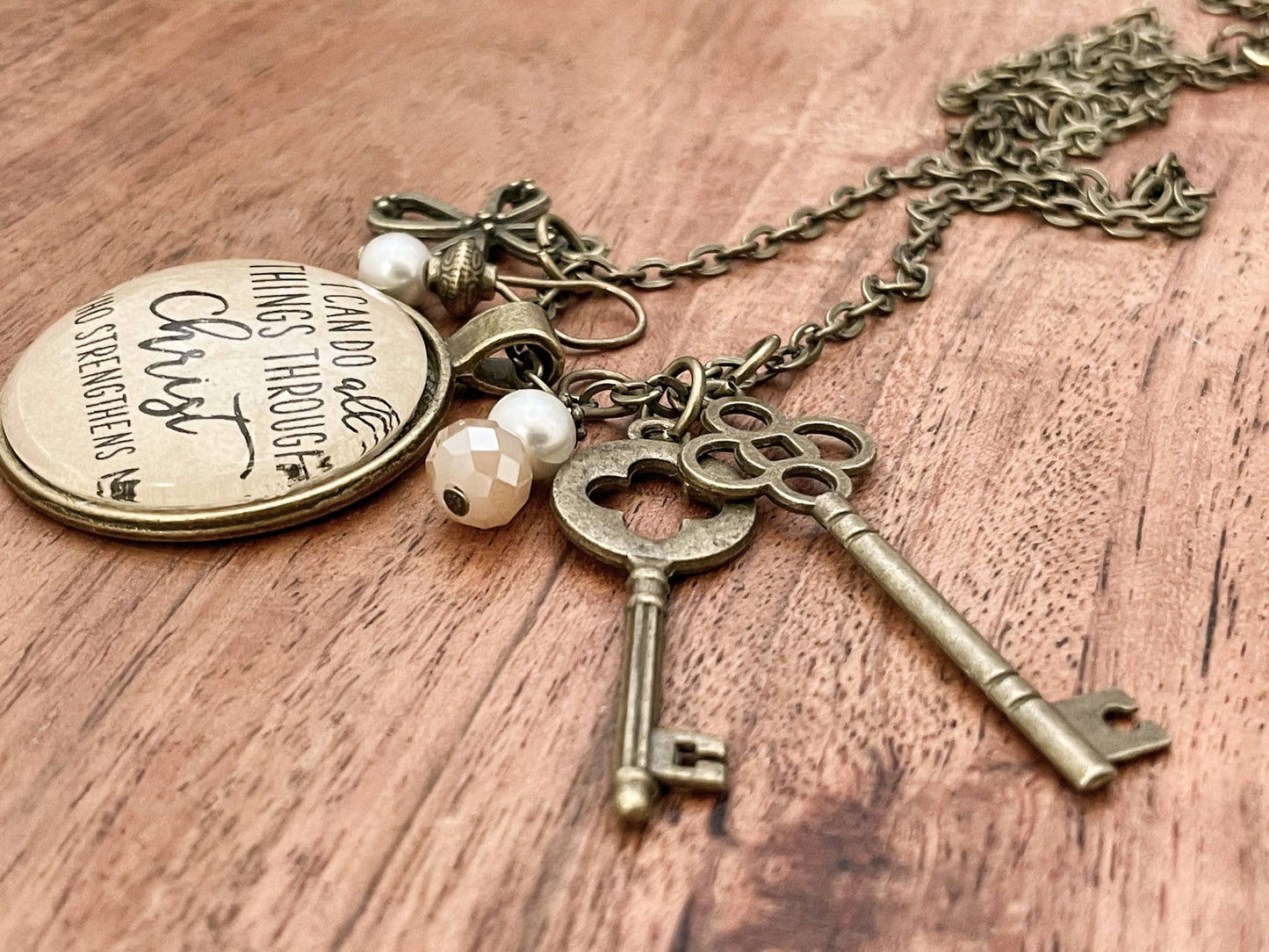 Ivy Barn Designs - Todo lo puedo en Cristo Filipenses 4:13 collar