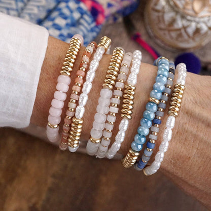 Trío de pulseras clásicas de cuentas: piedra natural, perlas y cristal