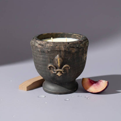 20 oz Classic Pottery Candle: Christmas Hearth