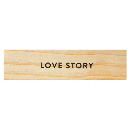 Estudio de diseño Santa Bárbara de Creative Brands - Caja de madera con bolígrafo con gemas - Historia de amor