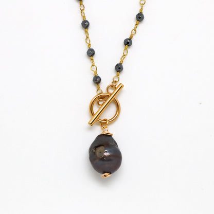 Necklace Hematite3mm bead)w/Midnight BaroquePearl Drop18”