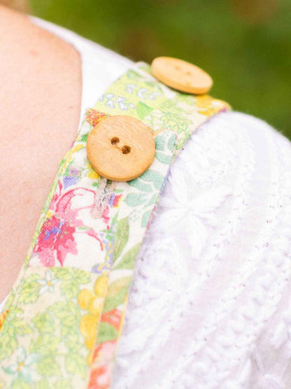 Garden Collage Apron - Pastel: Regular