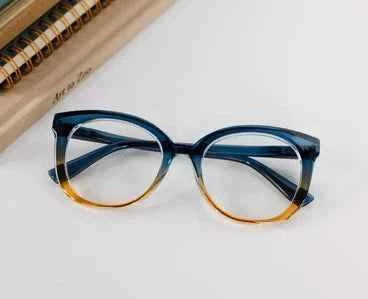 Fiona Readers +2.50