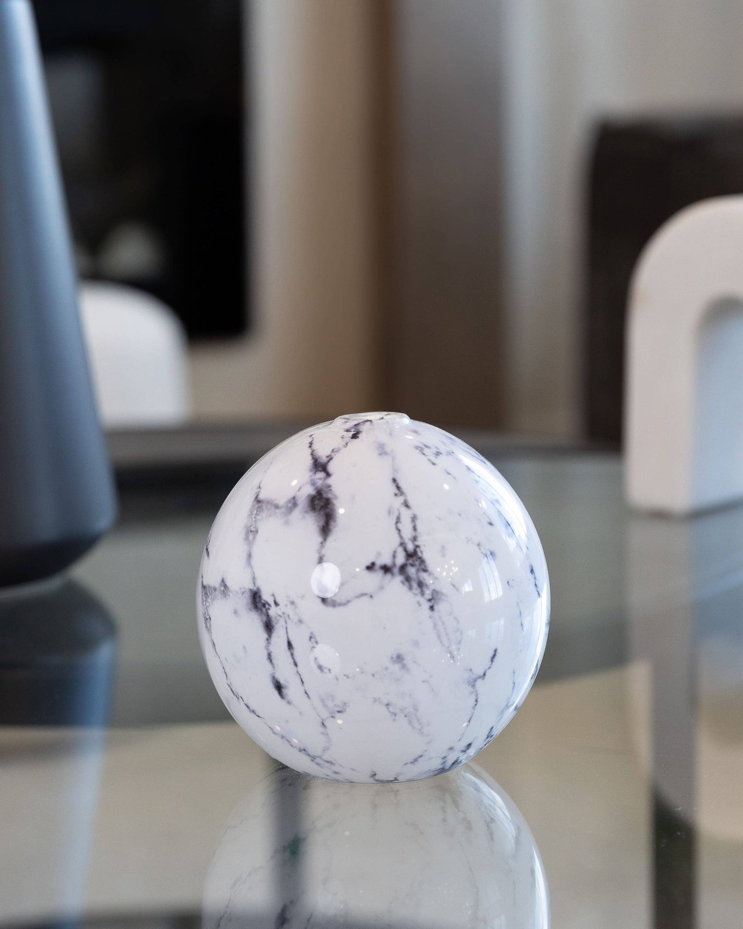 Neva White Marble Vase for Everlasting Candles