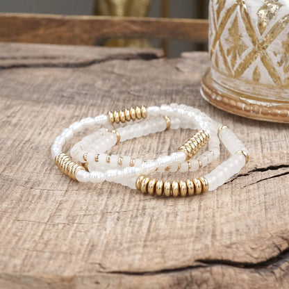 Trío de pulseras clásicas de cuentas: piedra natural, perlas y cristal