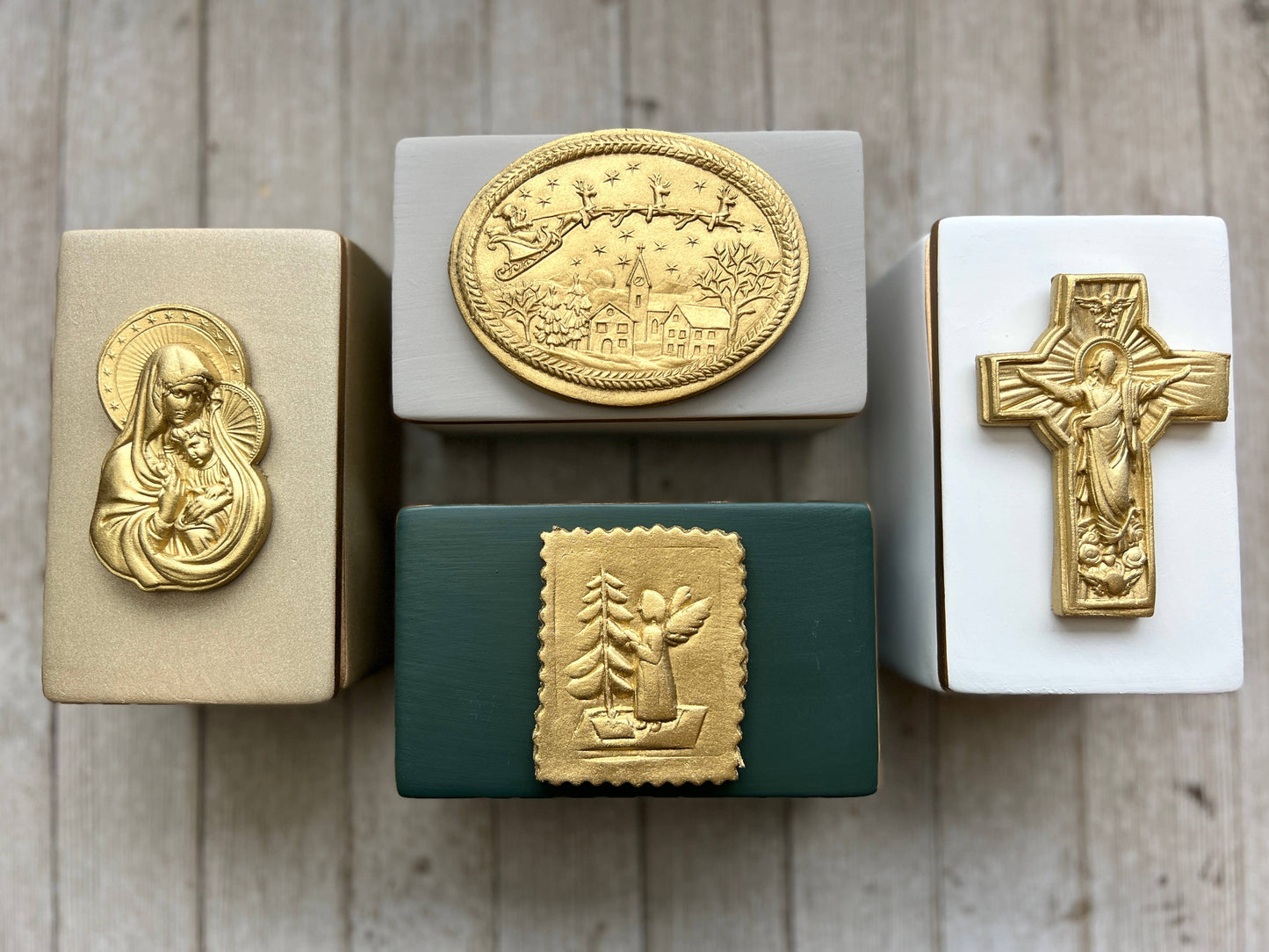 Ten Twenty Six Designs - Caja de cerámica navideña
