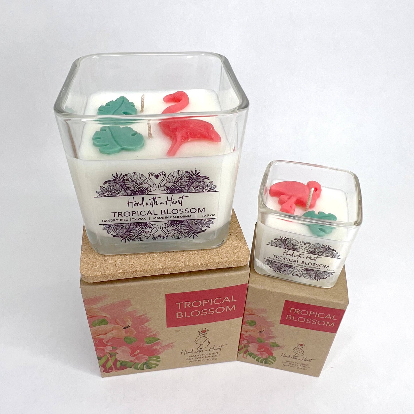 Vela de cera de soja con flores tropicales