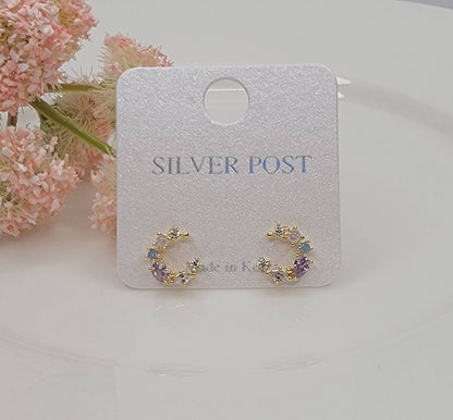 MINI CZ POST EARRINGS.