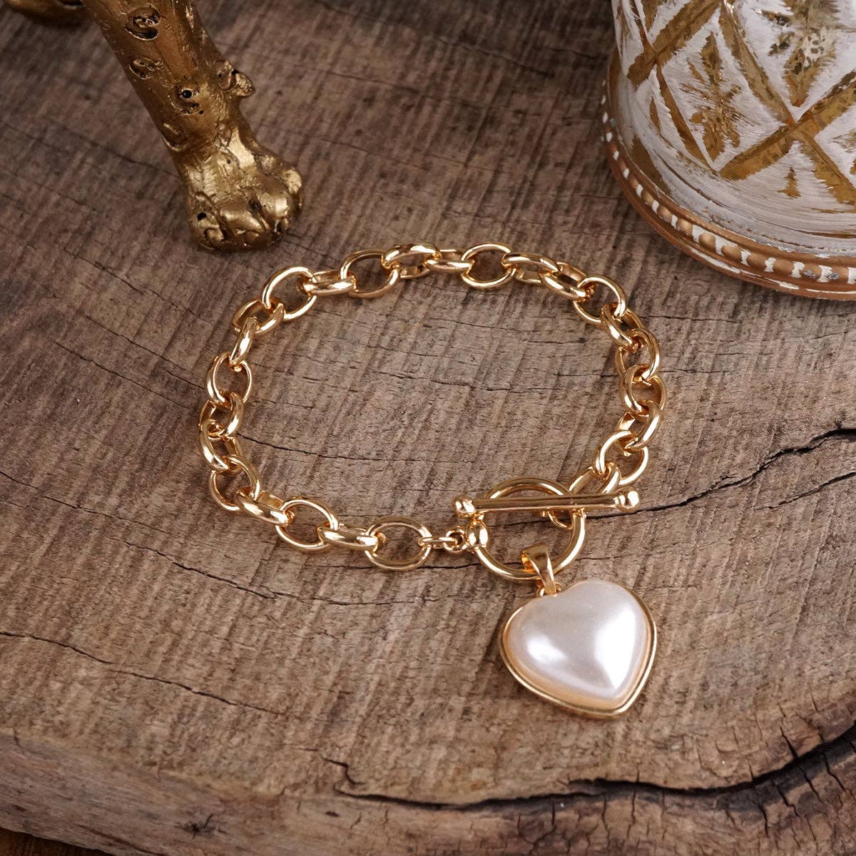 Soft Devotion – Pearlized Puffy Heart Toggle Chain Bracelet in Gold