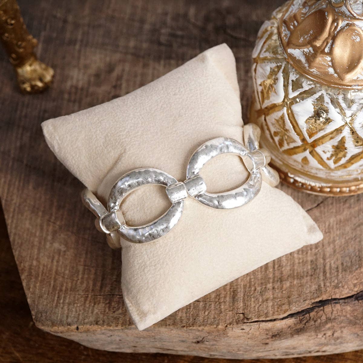 Chunky Hammered Link Stretch Bracelet