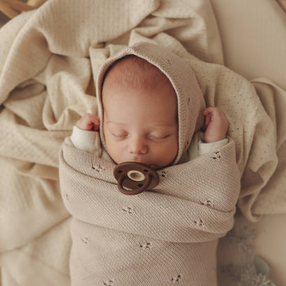 Luxury Organic Blanket + Hat Gift Set: Oatmeal