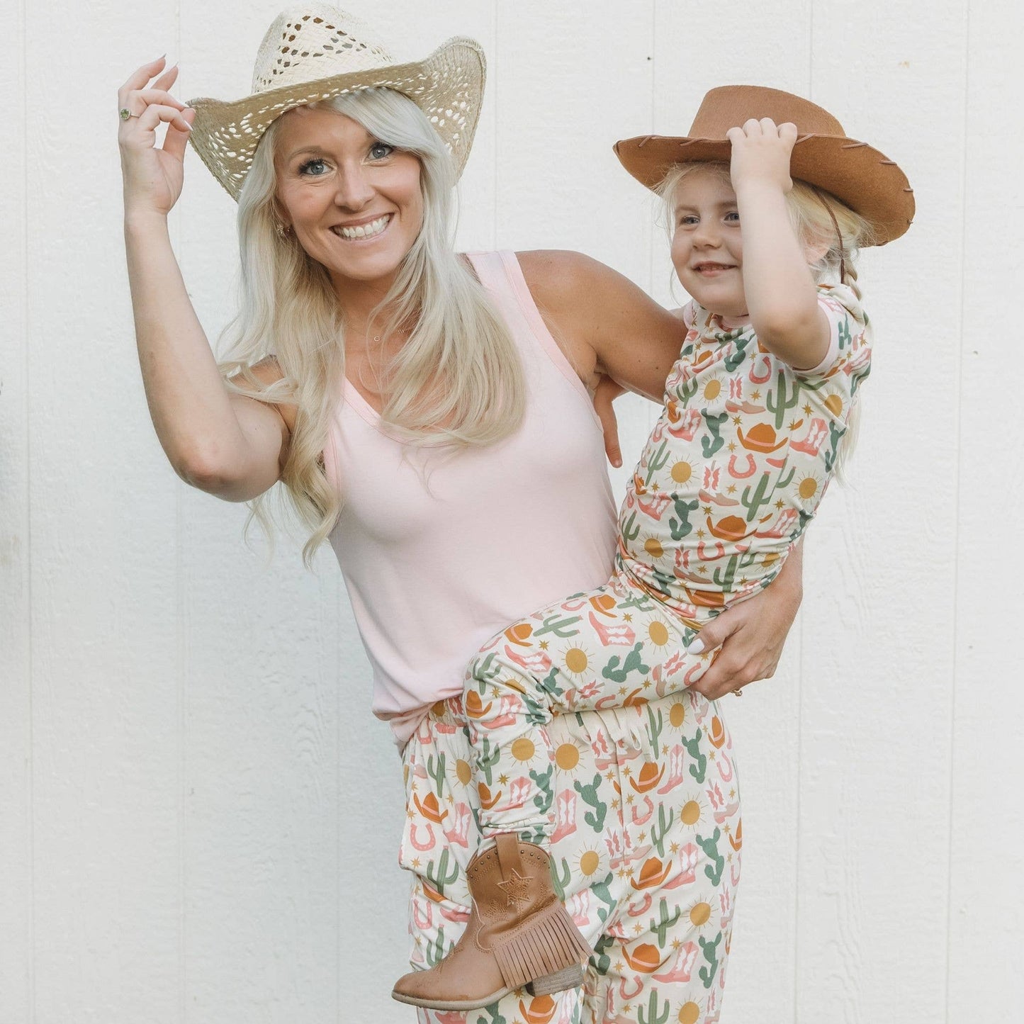 Conjunto de pijama de manga corta con pantalones de bambú para niños Hey Y'all Western