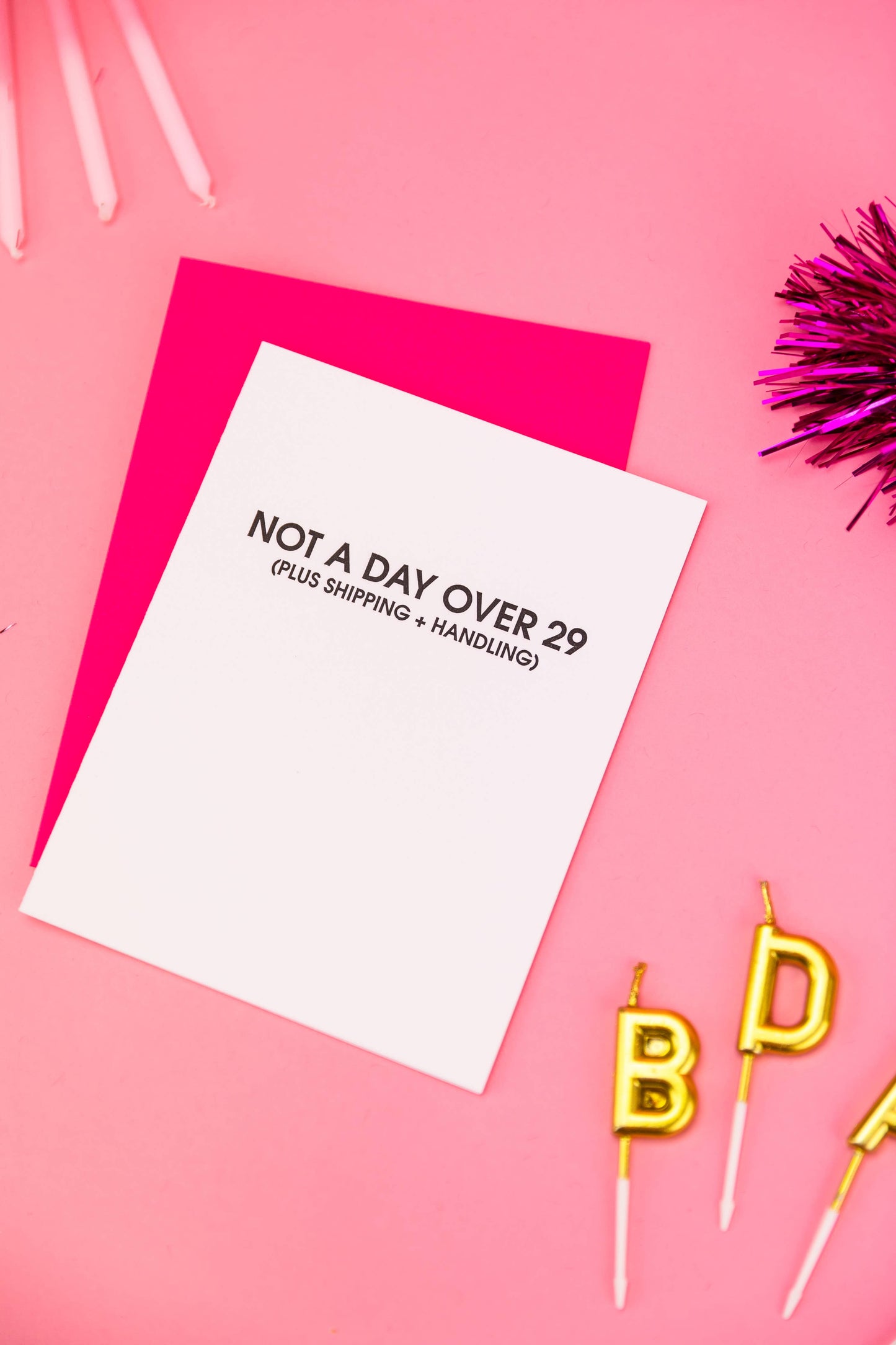 Chez Gagné - Ni un día después de los 29 *más gastos de envío y manipulación* - Tarjeta de cumpleaños de amistad