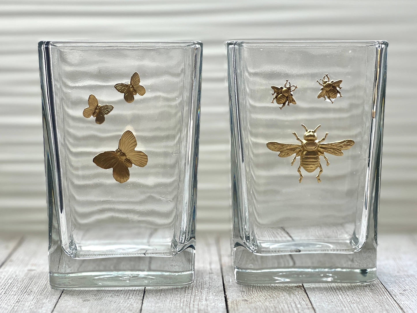 Butterflies or Bees Glass Vase: Bee