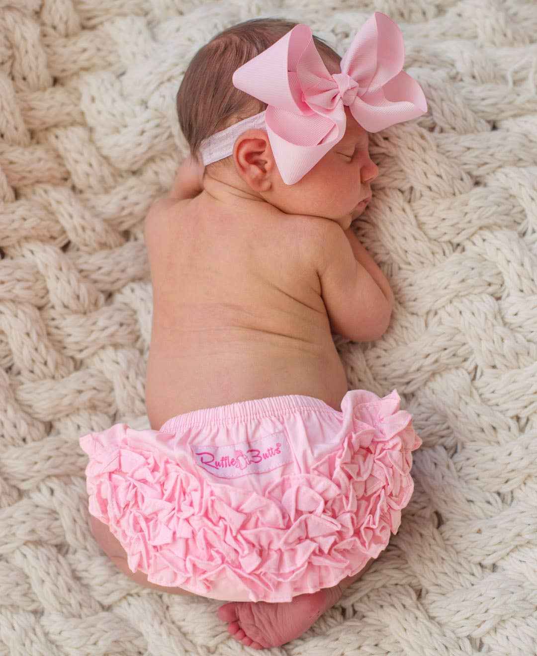Baby Girls Baby Pink Woven RuffleButt Bloomer: Pink / Newborn