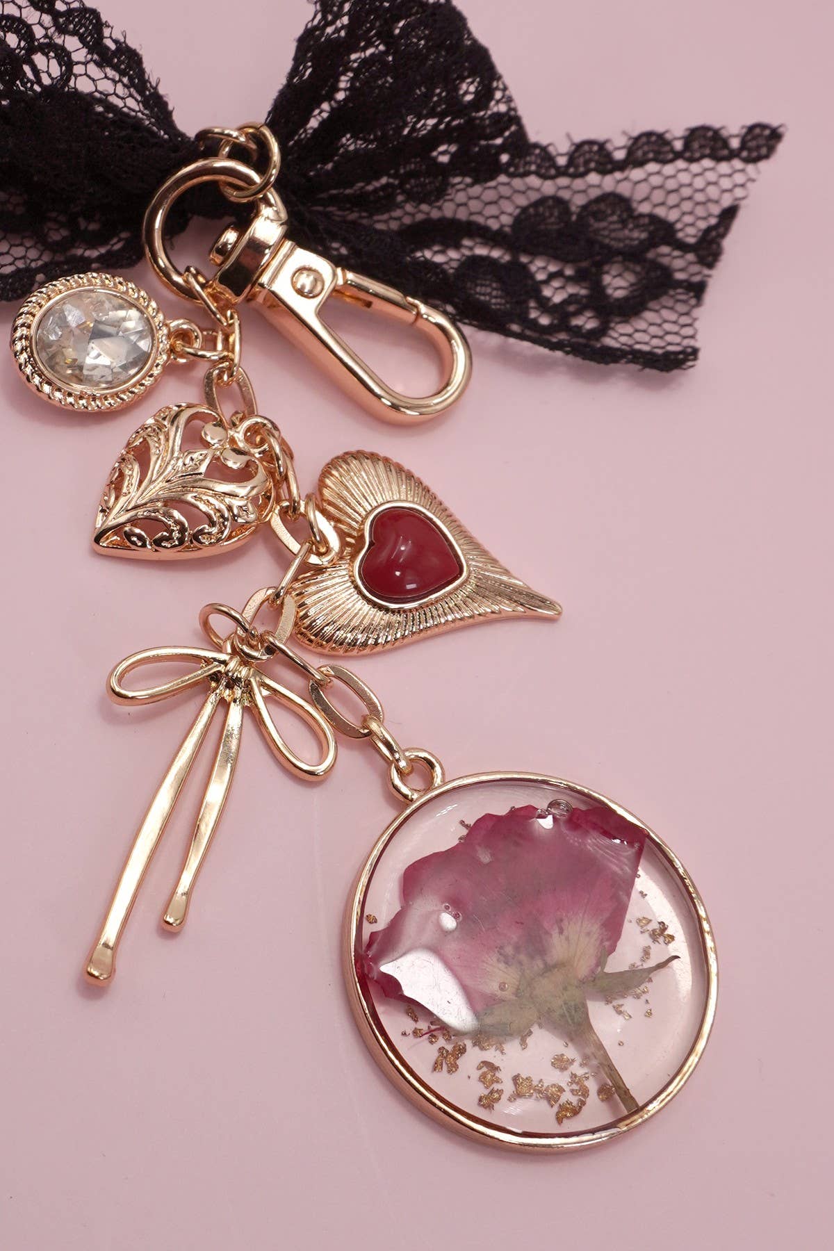 BAG CHARM-DRIED FLOWER BOW HEART RHINESTONE