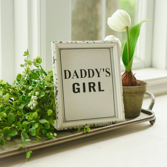 DADDY'S GIRL SIGN