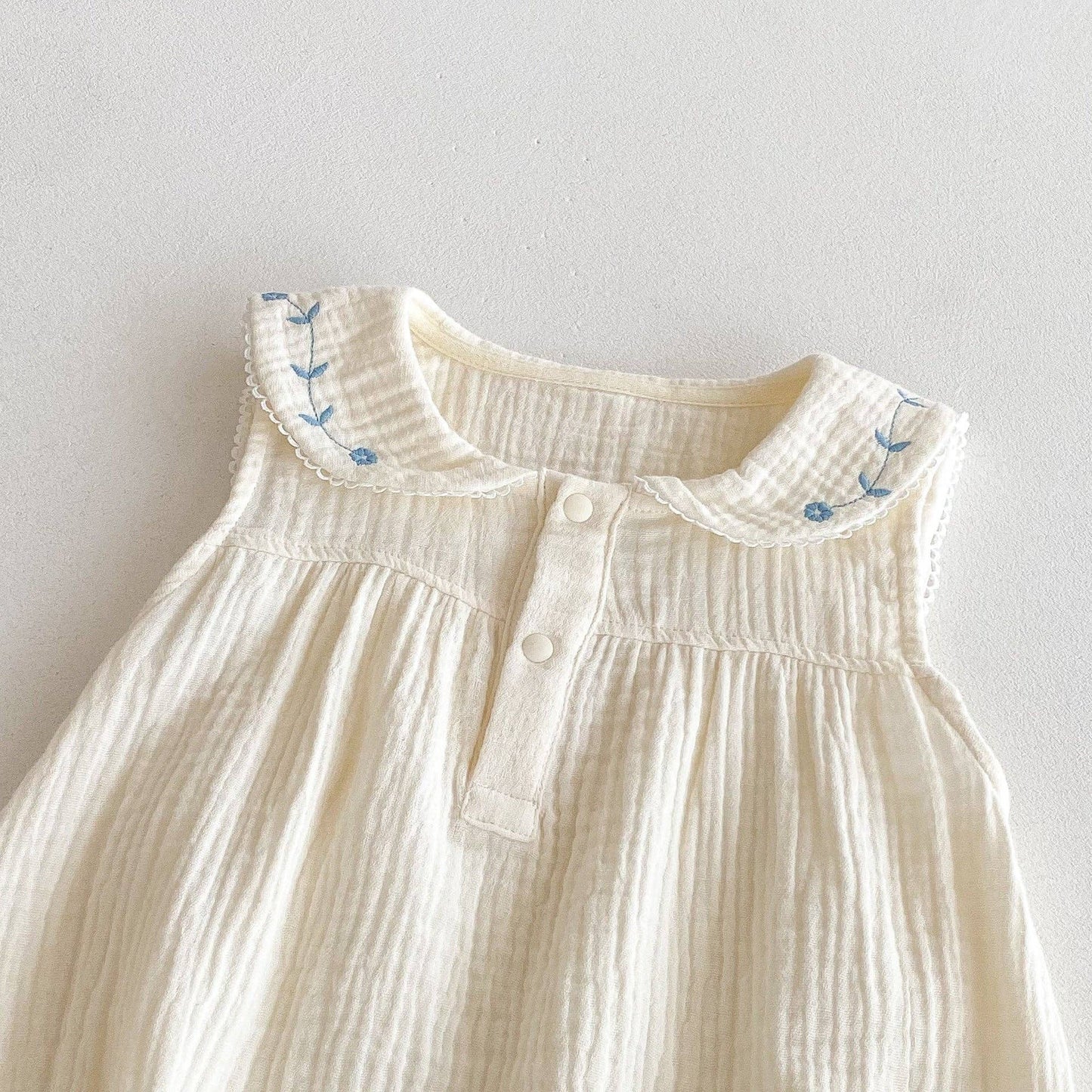 Baby Girl Sleeveless Flowers Bodysuit