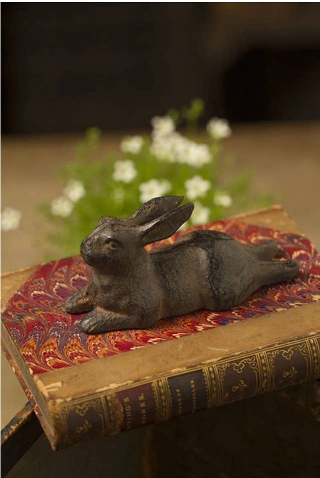 Vagabond Vintage - Large Cast Iron Rabbit