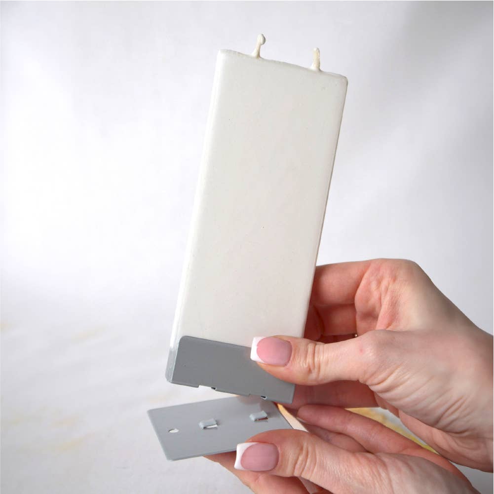 Flat Handmade Candle - Claude Monet Water Lilies