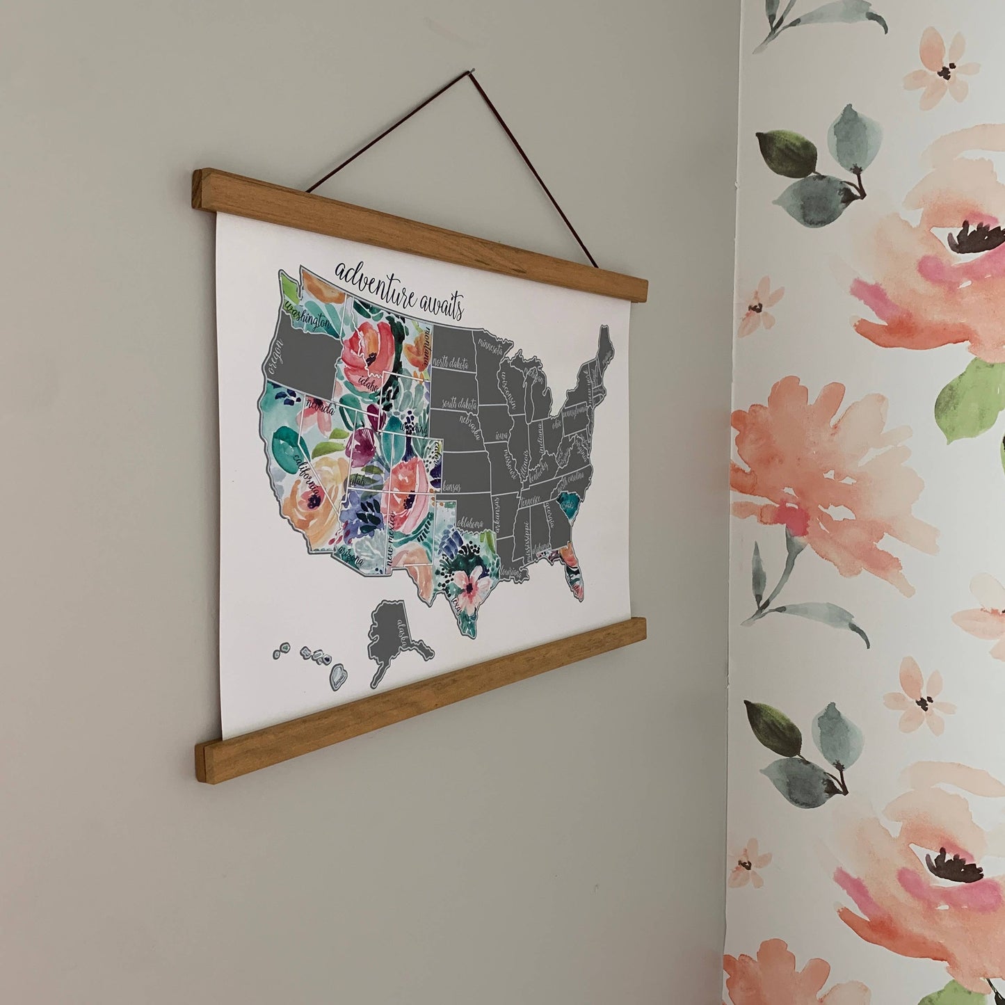 Magnetic Teak Wood Hanging Frame-17"