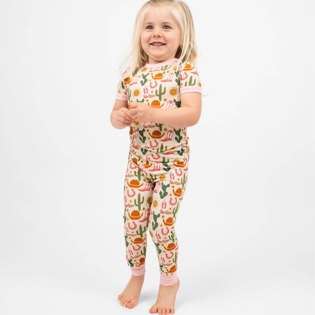 Conjunto de pijama de manga corta con pantalones de bambú para niños Hey Y'all Western