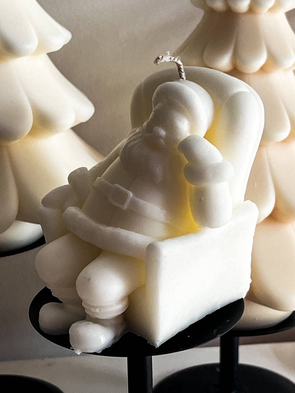 Sitting Santa Candle 4x2.5x3in - Christmas