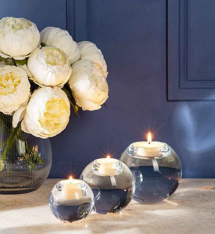 Medium Clear Ball Tealight Holder