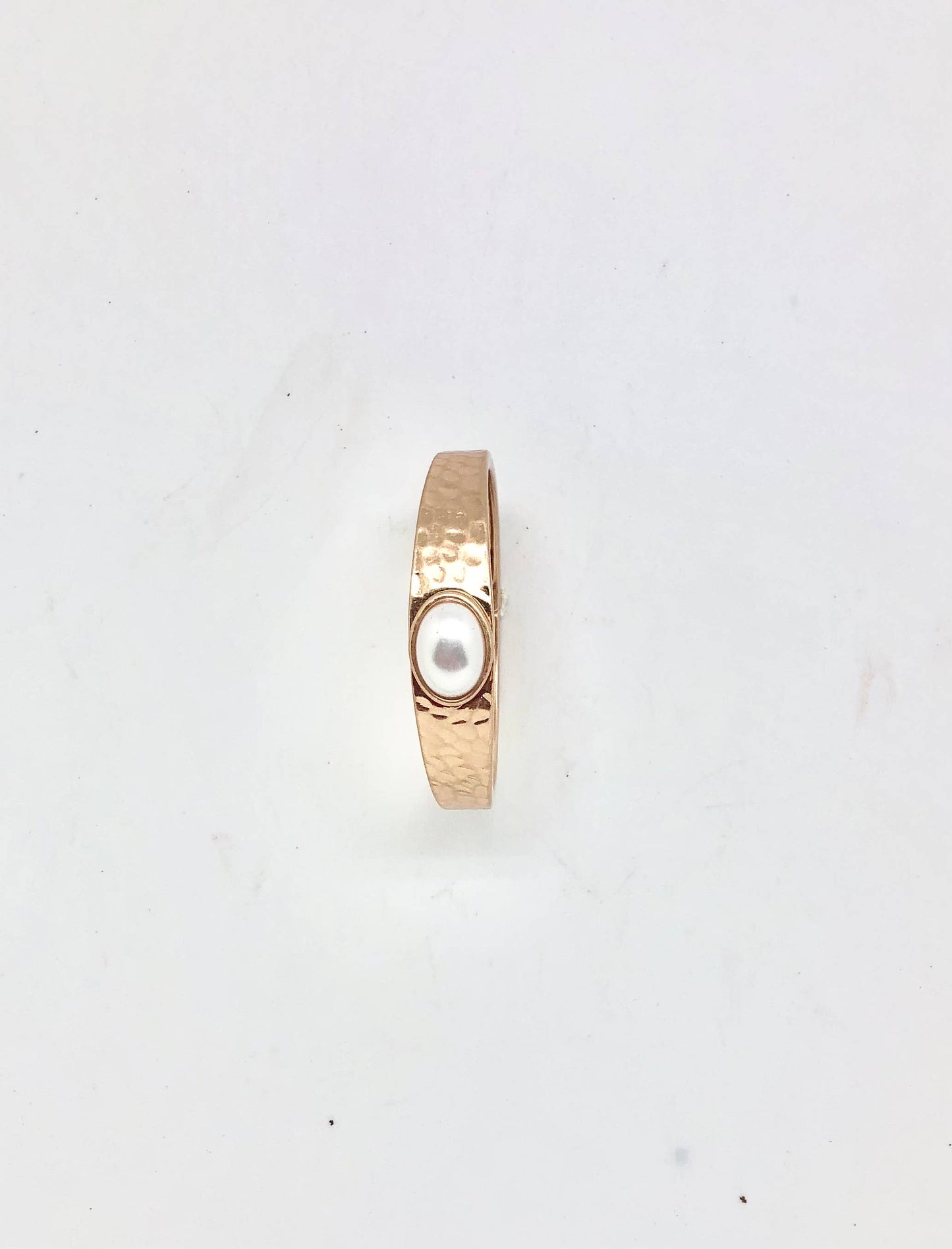 Bracelet Cuff Thick Oval Glass Pearl Matte Gold Hinge