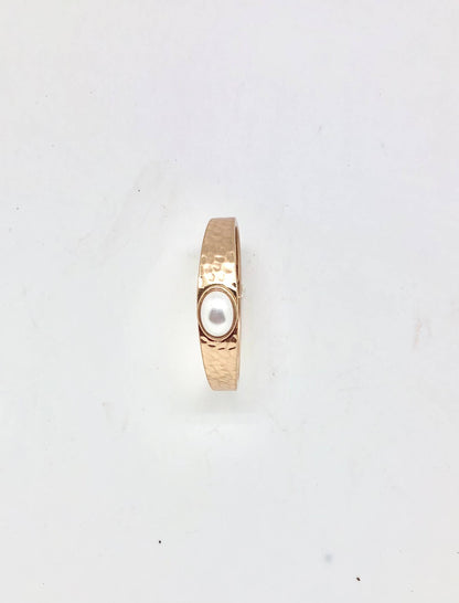 Bracelet Cuff Thick Oval Glass Pearl Matte Gold Hinge
