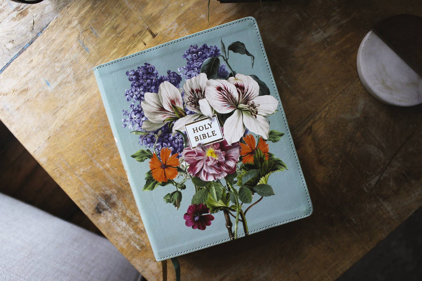 Bible LP Leathersoft Sage Floral
