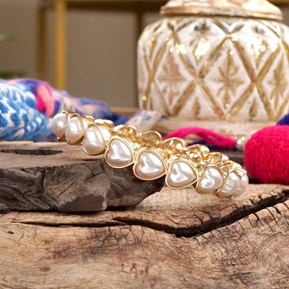 Soft Devotion – Pearlized Puffy Heart Toggle Chain Bracelet in Gold